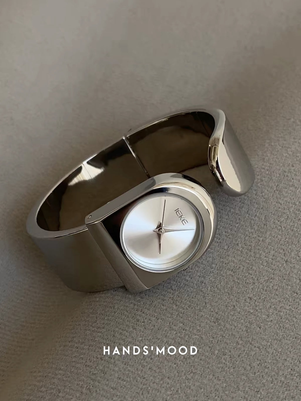 Silver Cuff Watch — Sculptural Bangle, Minimalist Dial