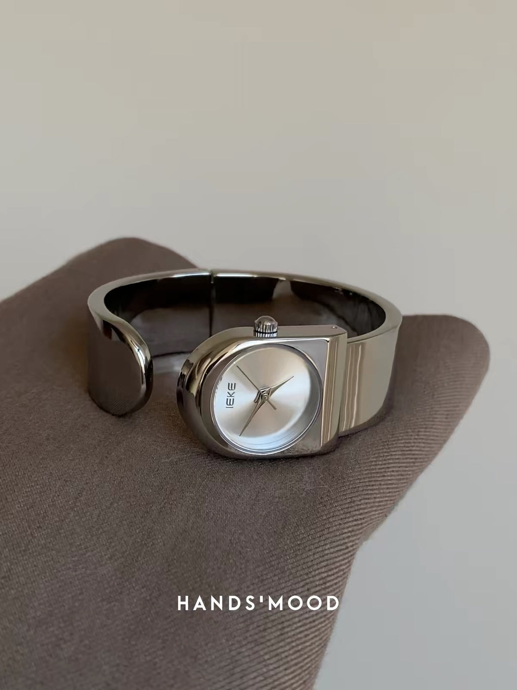 Silver Cuff Watch — Sculptural Bangle, Minimalist Dial